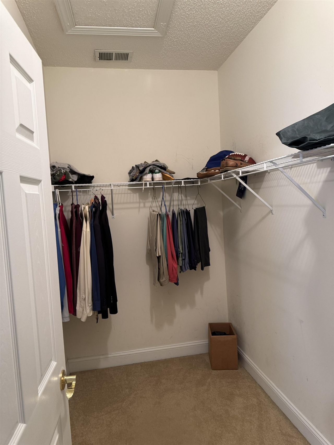 5060 Glenbrook Dr.  Photo 9