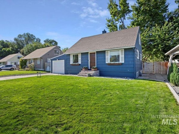 1726 Borah Ave, Twin Falls, ID 83301