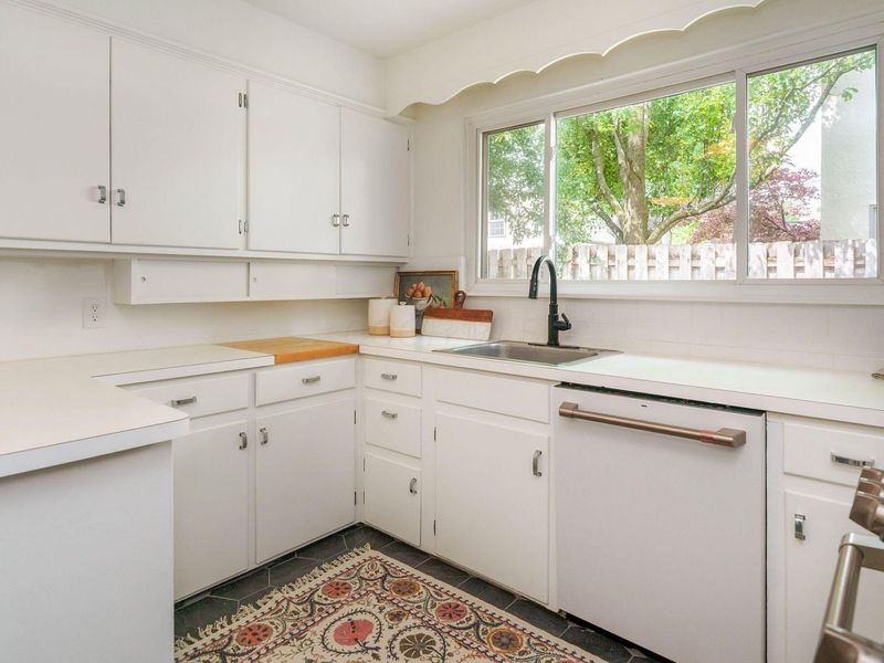 1741 Barrington Road, Upper Arlington, OH 43221 Photo 12