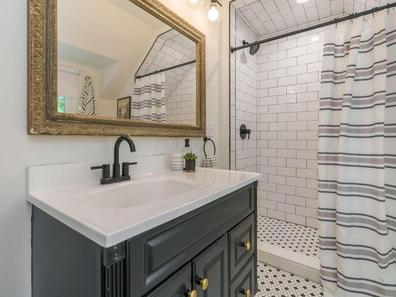1741 Barrington Road, Upper Arlington, OH 43221 Photo 23