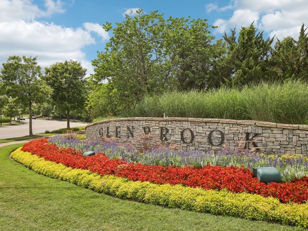 804 Rockwell Dr, Hendersonville, TN 37075