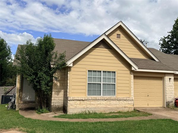 2904 Whisper Oaks LN, Unit A, Georgetown, TX 78628