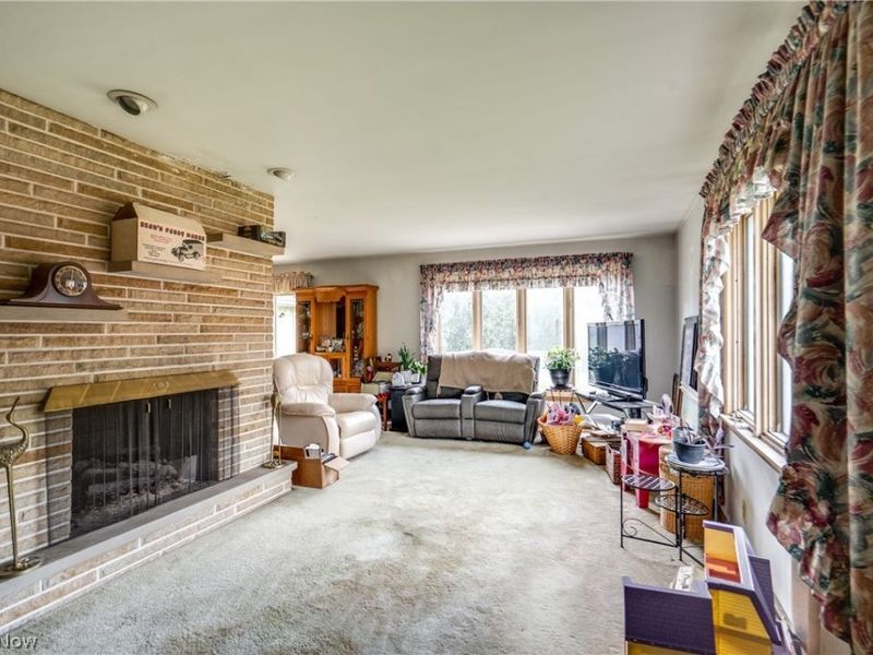 3120 Bambi Street NW, Canton, OH 44709 Photo 12