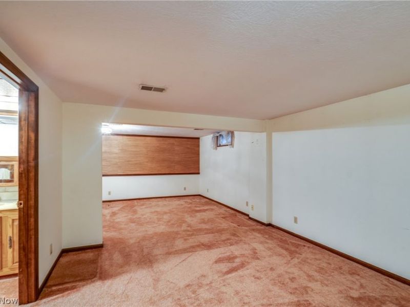 3120 Bambi Street NW, Canton, OH 44709 Photo 19