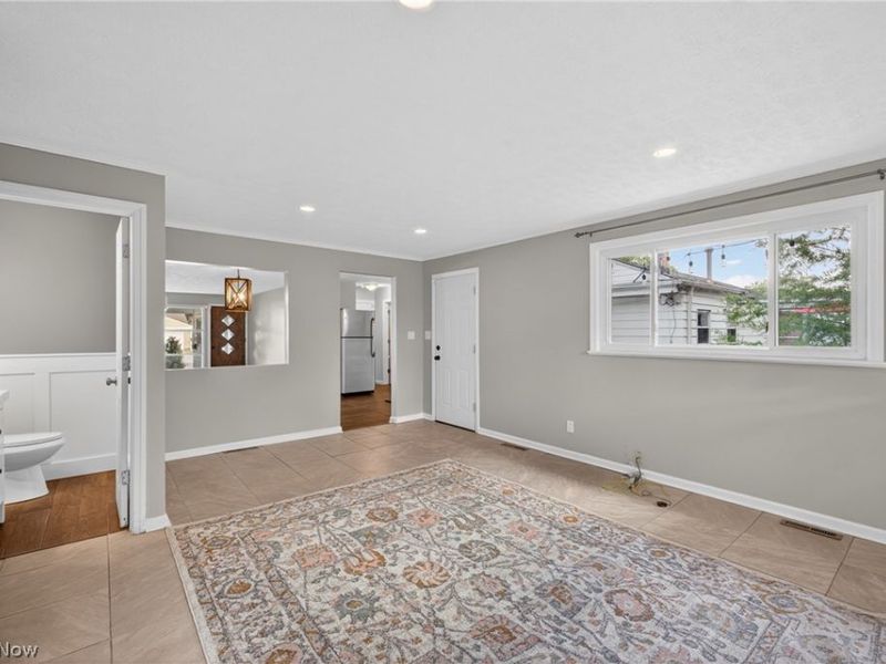 1169 Ranchland Drive , Mayfield Heights, OH 44124 Photo 10