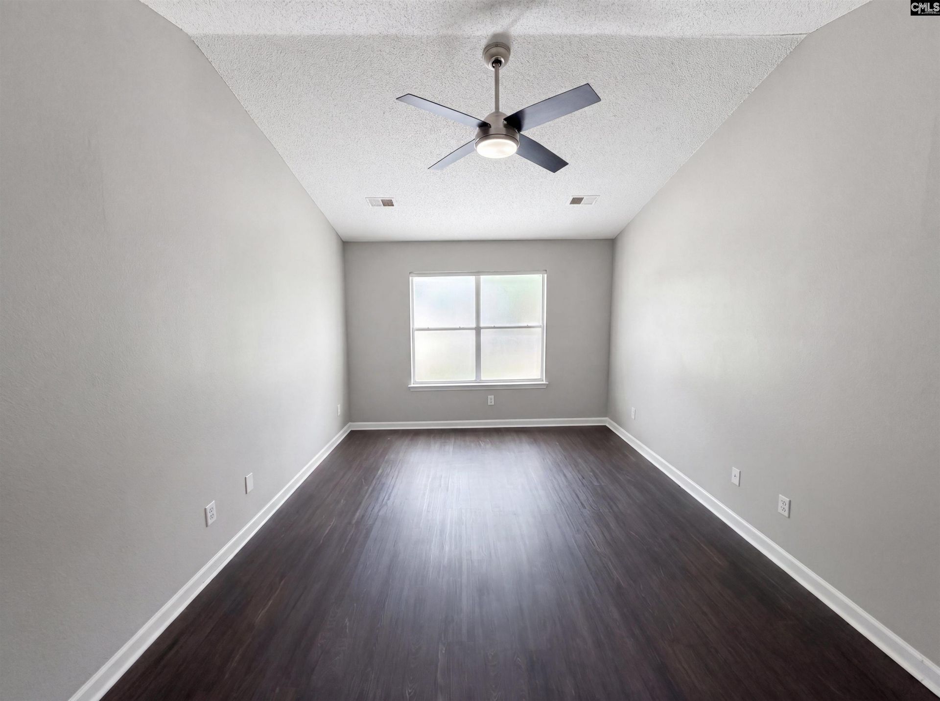 4 Bucktail Way  Photo 15