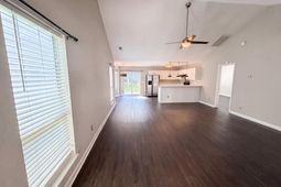 4 Bucktail Way  photo 4