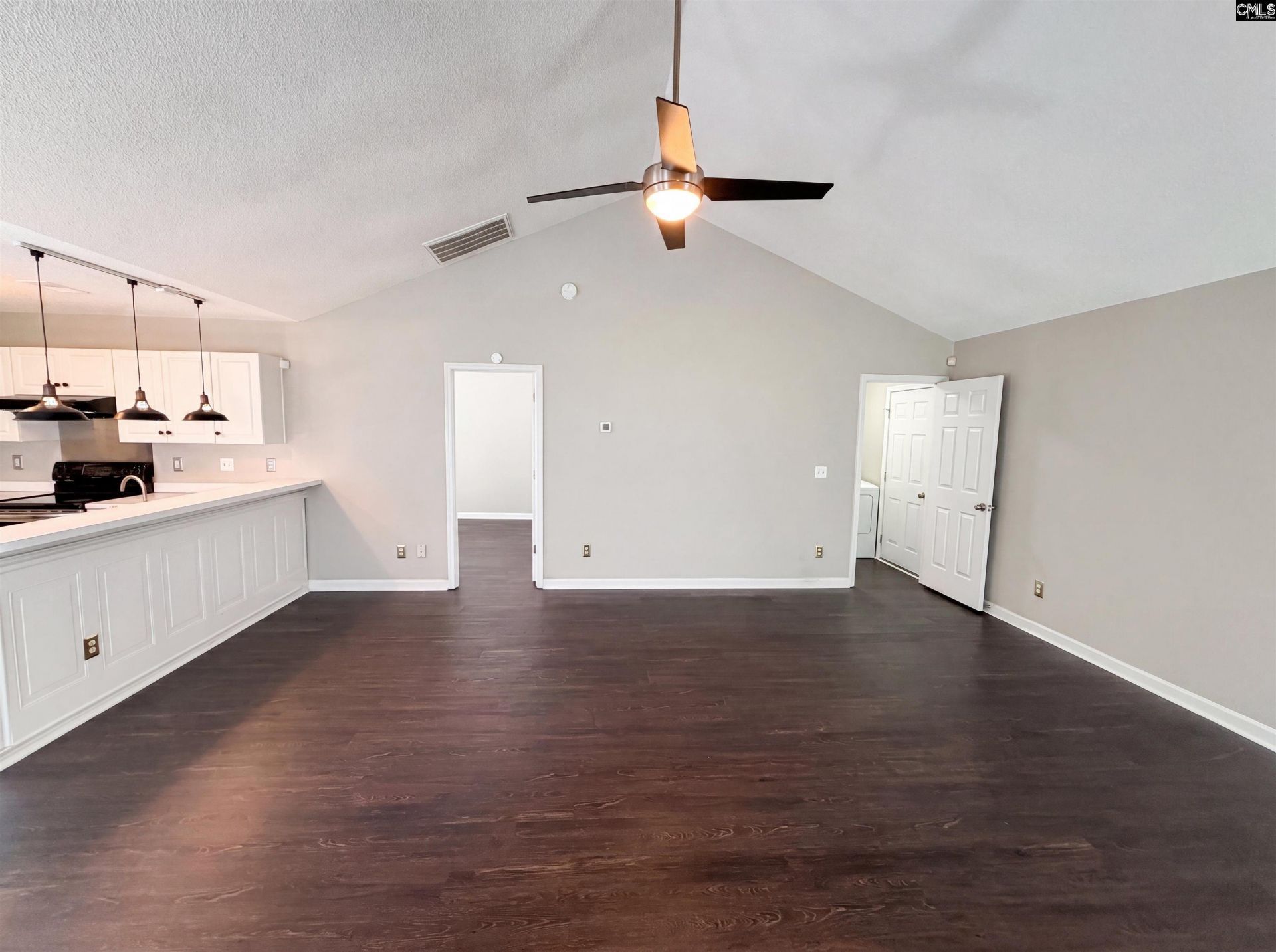 4 Bucktail Way  Photo 8
