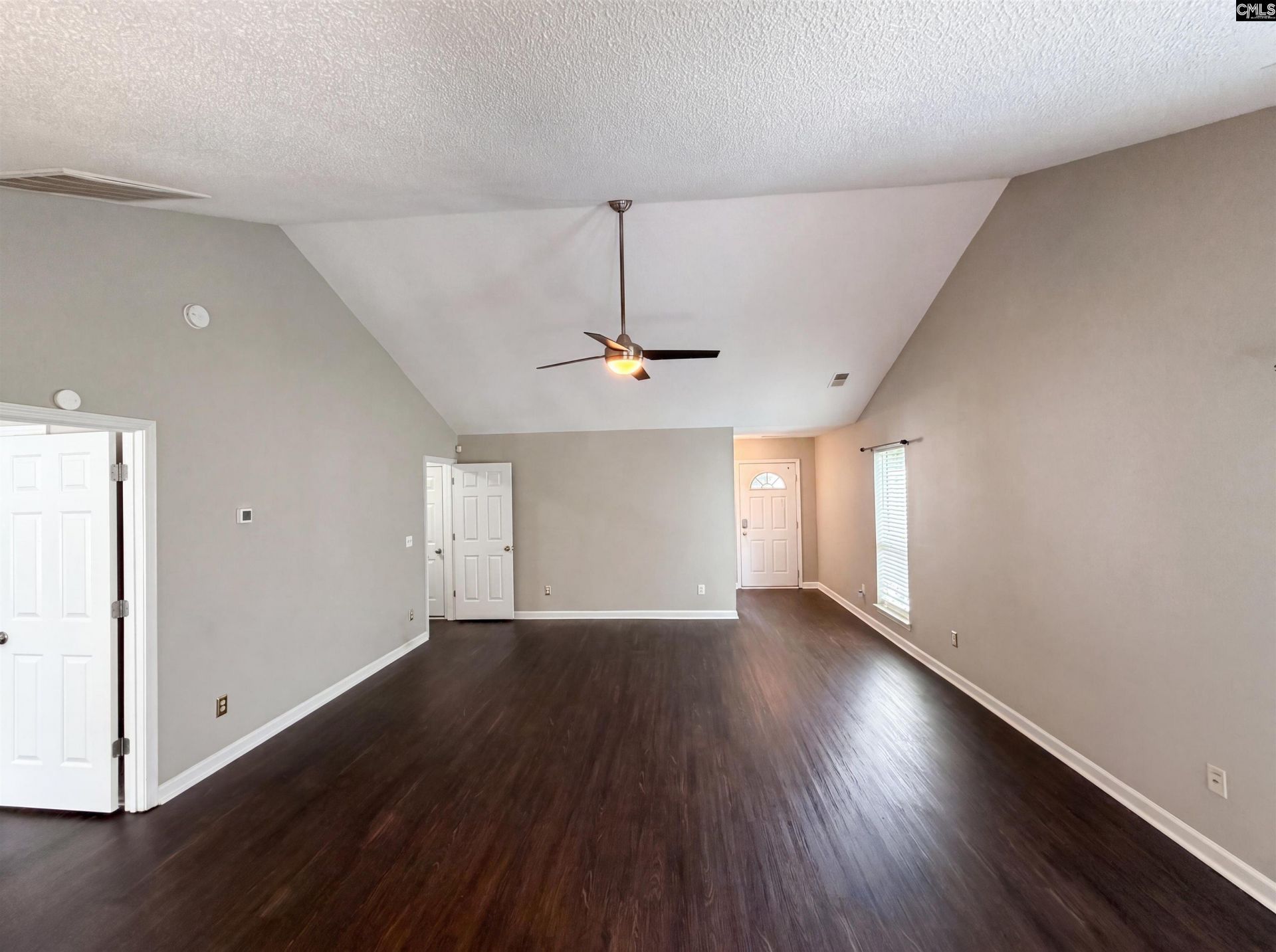 4 Bucktail Way  Photo 9