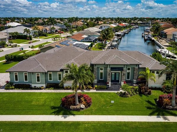 1517 Buccaneer CT , MARCO ISLAND, FL 34145