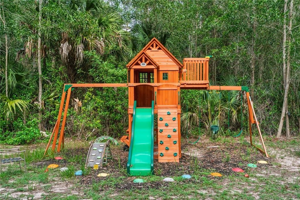 3330 4th Ave Se, Naples, FL 34117 Photo