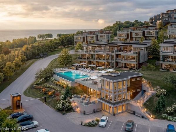 3575 Charlevoix Avenue, Resort Twp, MI 49770