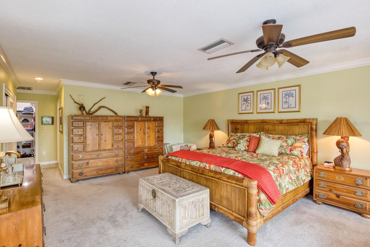 900 N Citrus Avenue, Howey in the Hills, FL 34737 Photo