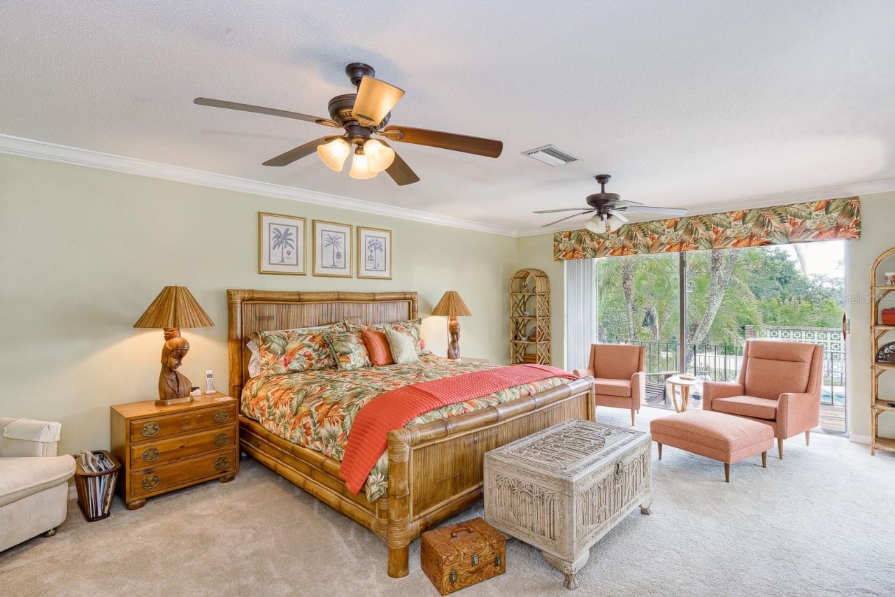900 N Citrus Avenue, Howey in the Hills, FL 34737 Photo