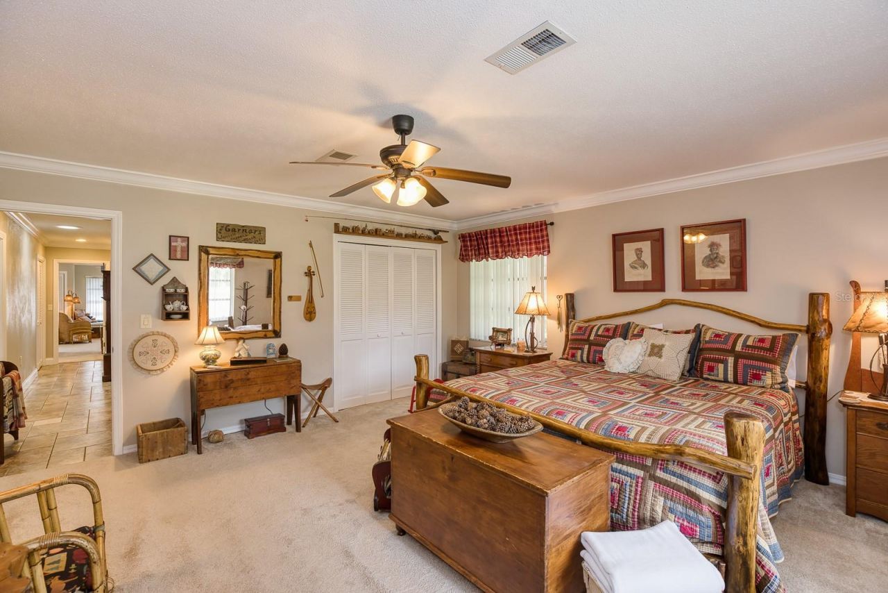900 N Citrus Avenue, Howey in the Hills, FL 34737 Photo