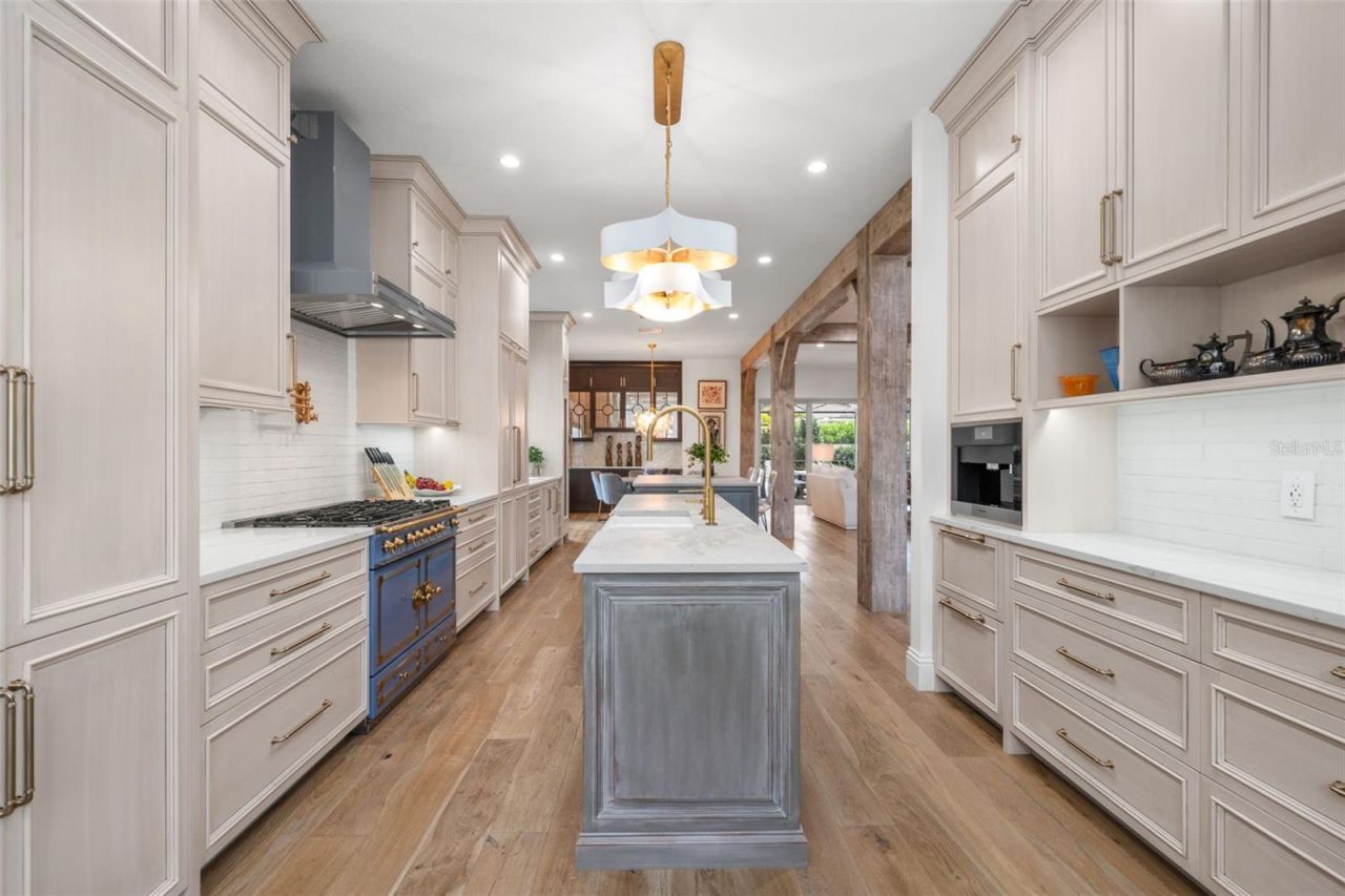 1915 Clematis Street, Sarasota, FL 34239 Photo
