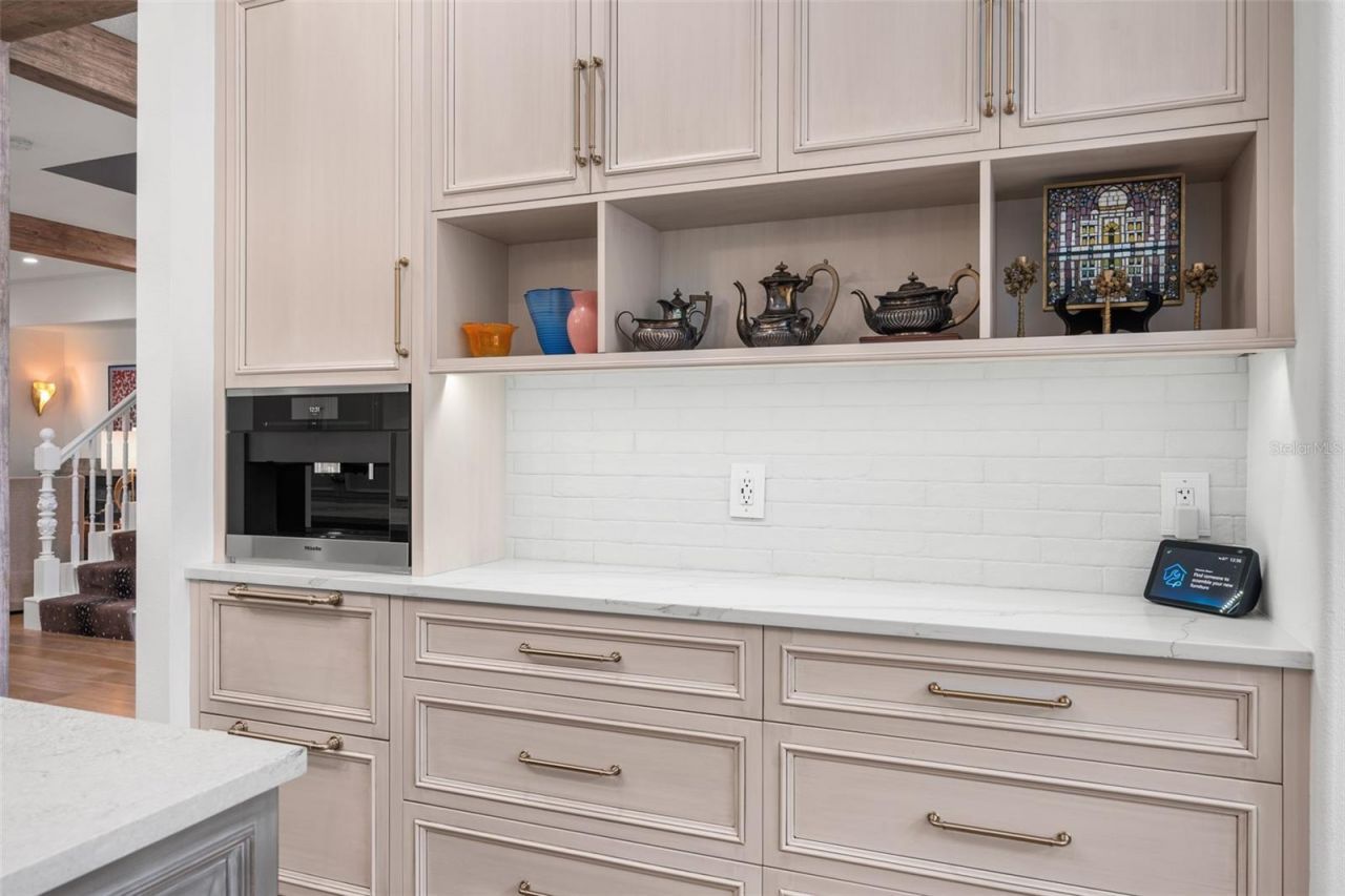 1915 Clematis Street, Sarasota, FL 34239 Photo