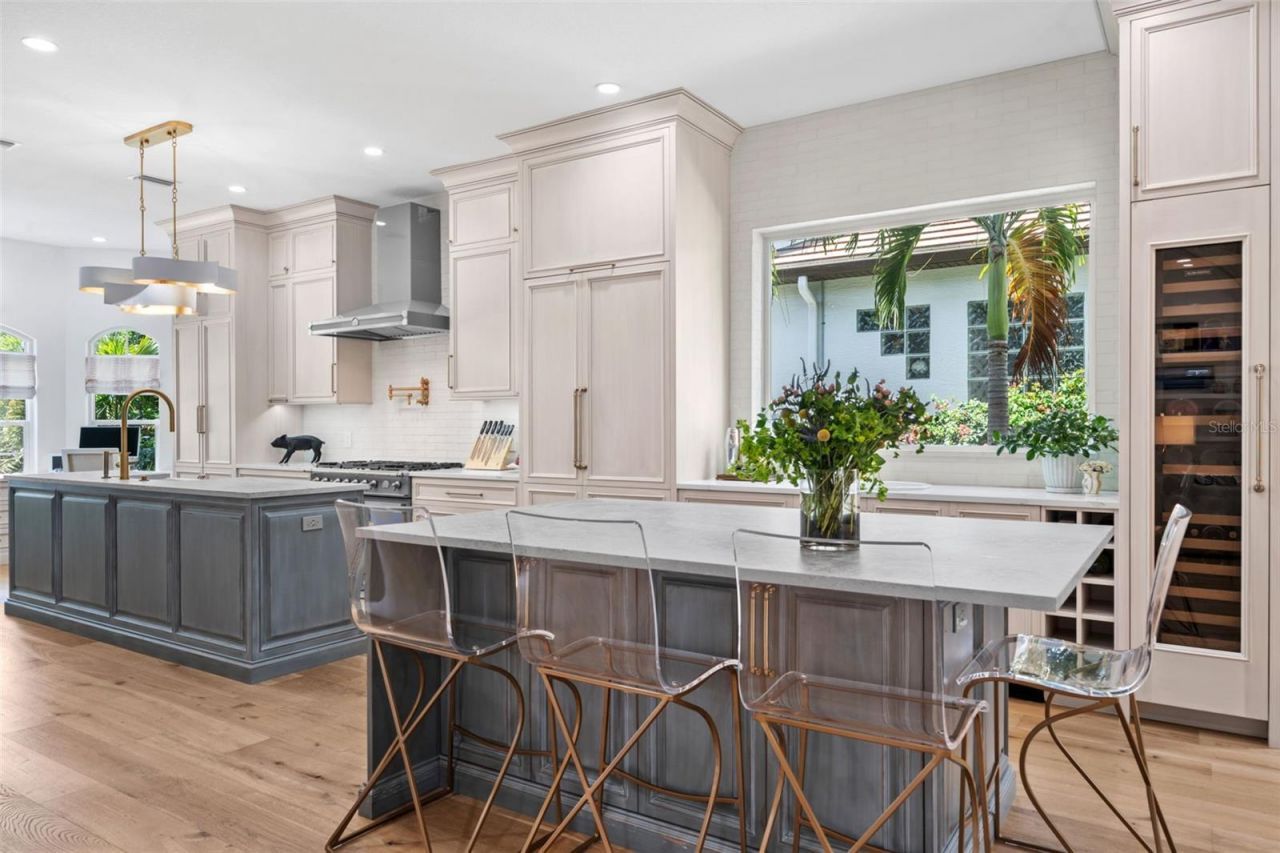 1915 Clematis Street, Sarasota, FL 34239 Photo
