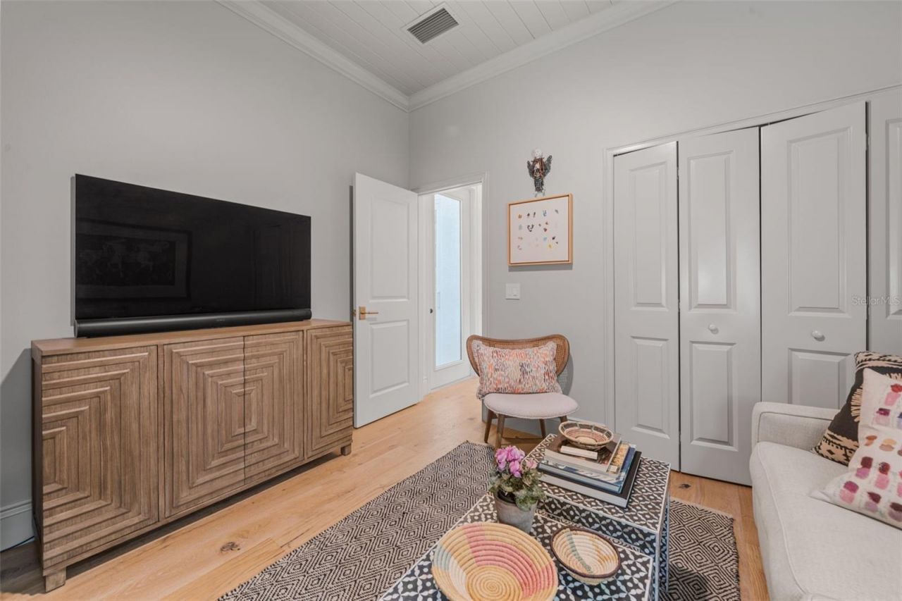 1915 Clematis Street, Sarasota, FL 34239 Photo
