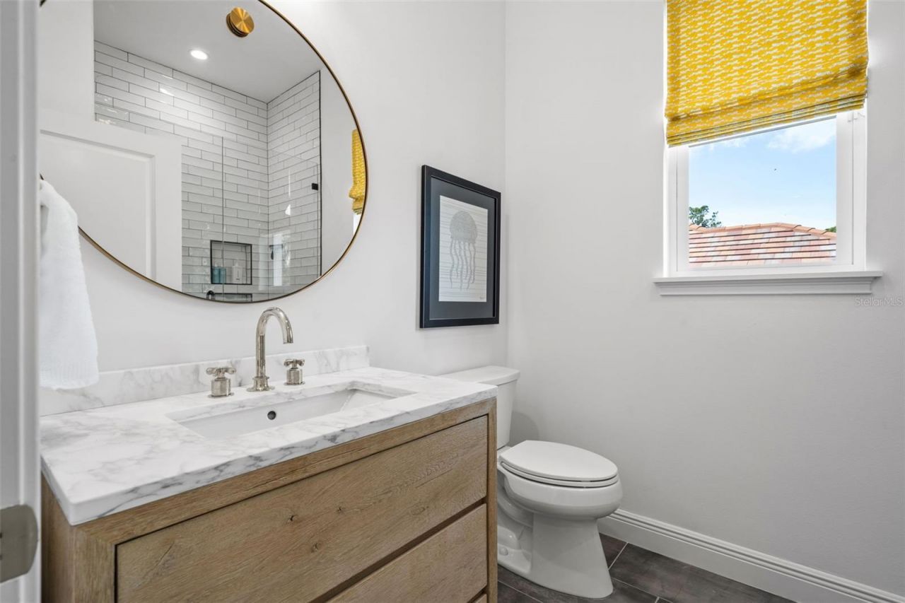 1915 Clematis Street, Sarasota, FL 34239 Photo