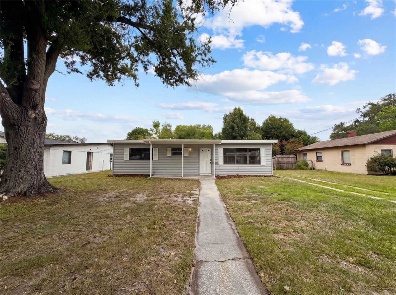 917 Golden Rule Court N, Lakeland, FL 33803 Main Photo