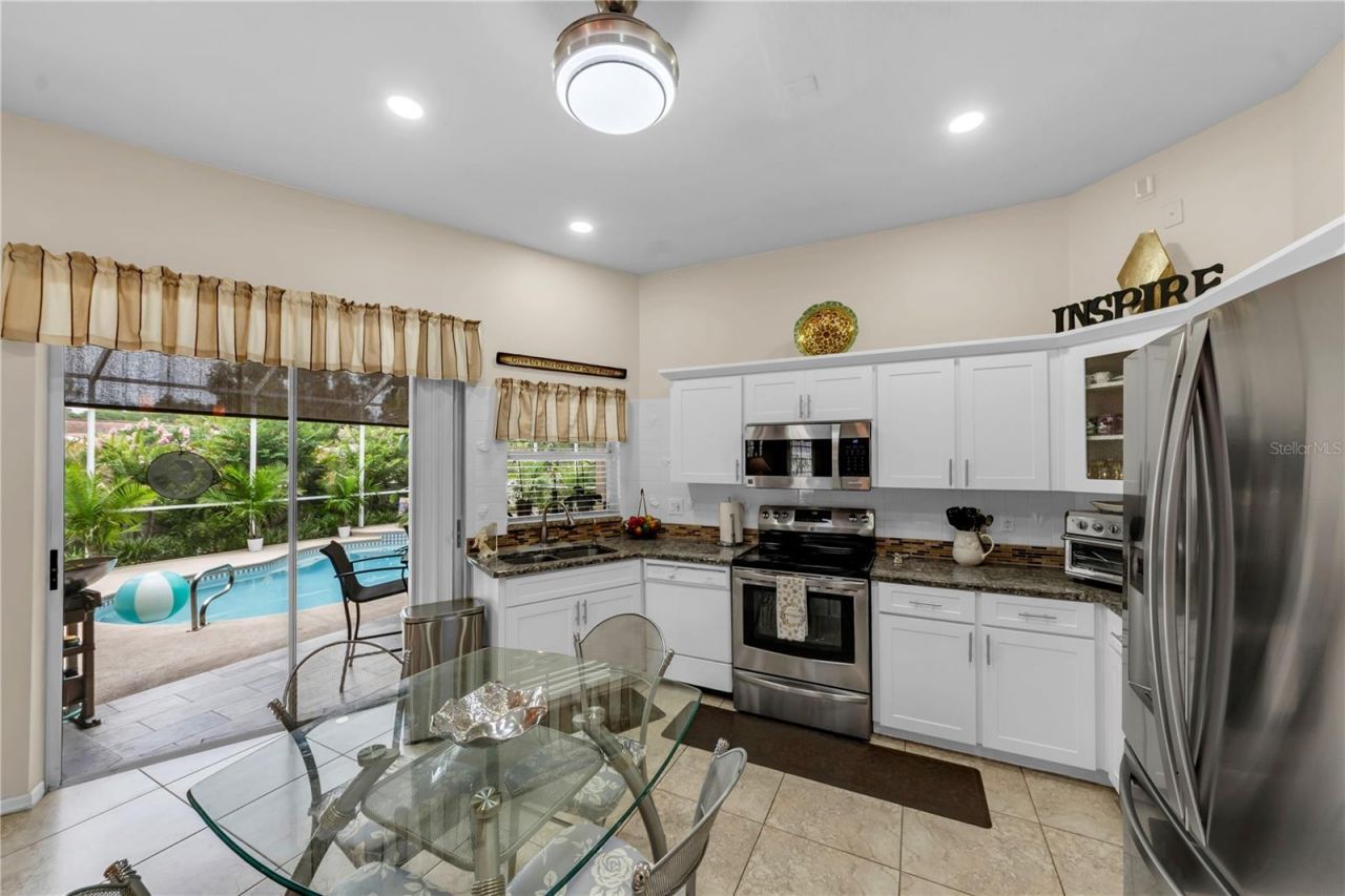 7816 Marigold Avenue, Tampa, FL 33614 Photo