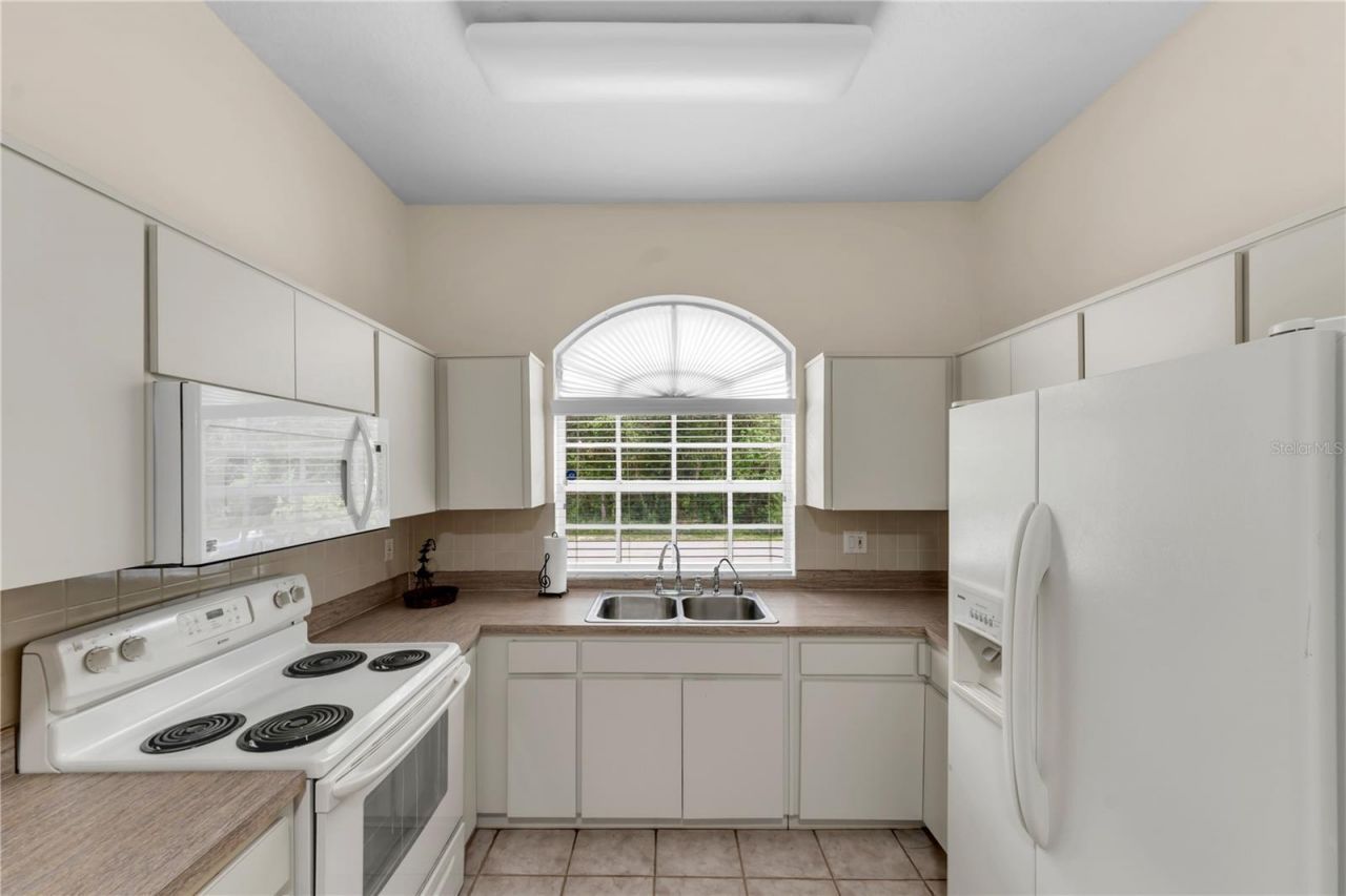 7816 Marigold Avenue, Tampa, FL 33614 Photo