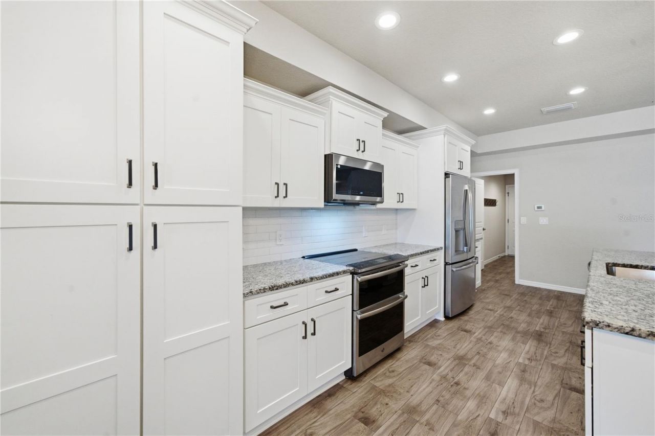 13403 Lelani Drive , Weeki Wachee, FL 34614 Photo