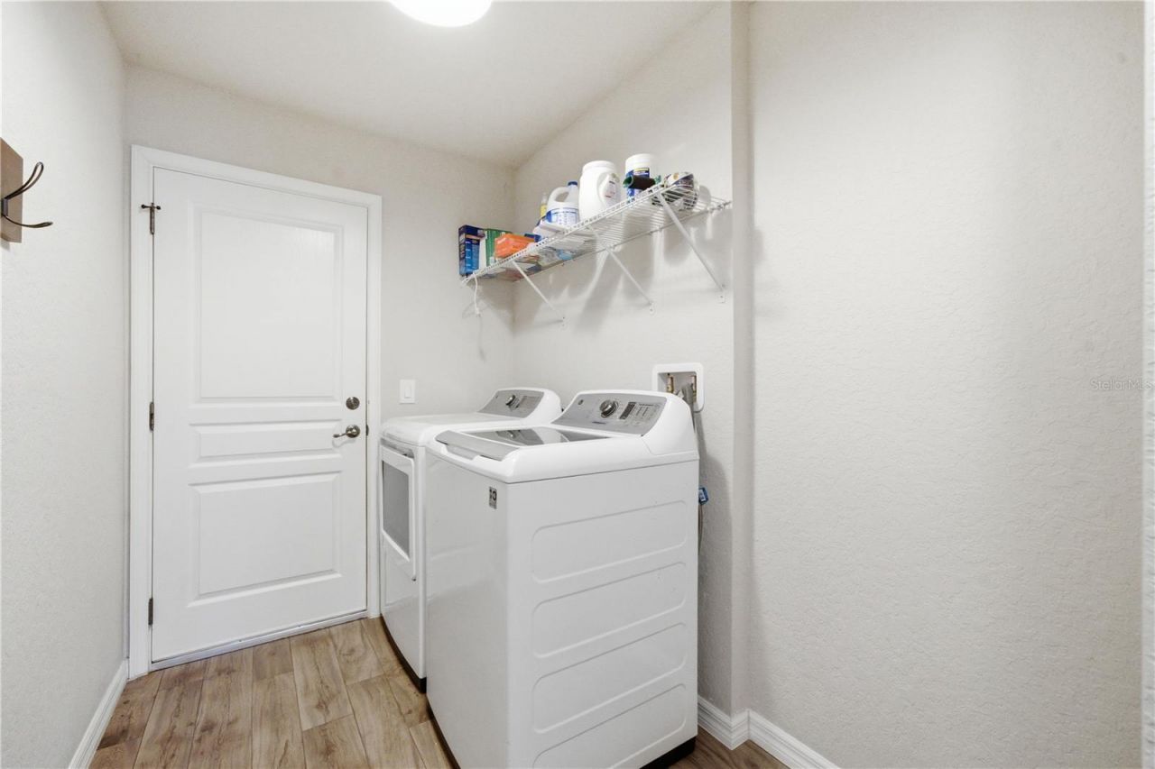 13403 Lelani Drive , Weeki Wachee, FL 34614 Photo