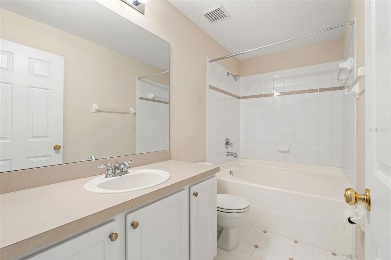 170 Coquina Bay Drive , Saint Petersburg, FL 33705 Photo