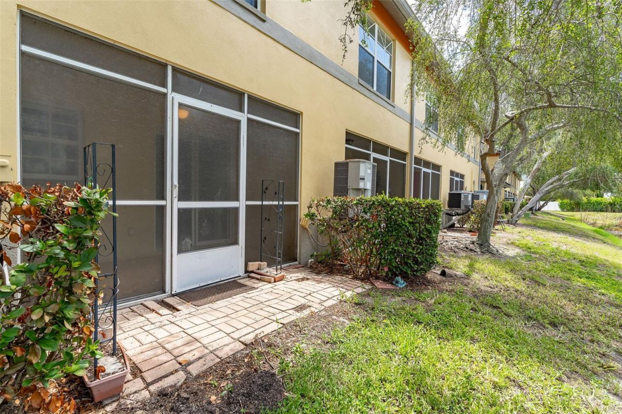 170 Coquina Bay Drive , Saint Petersburg, FL 33705 Photo