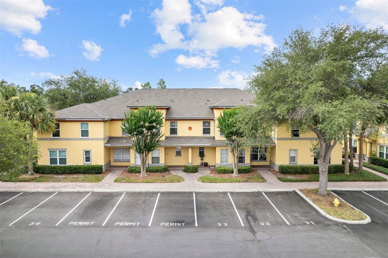 170 Coquina Bay Drive , Saint Petersburg, FL 33705 Photo