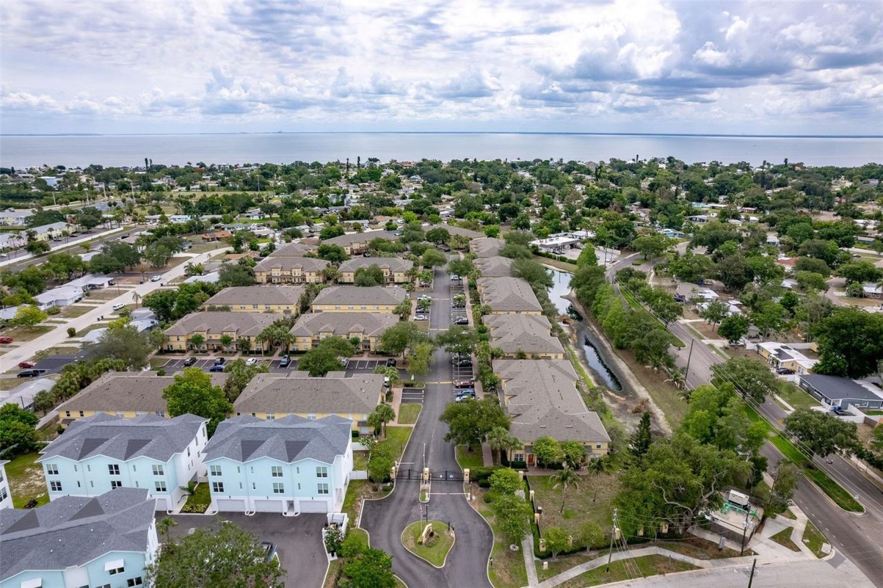 170 Coquina Bay Drive , Saint Petersburg, FL 33705 Photo