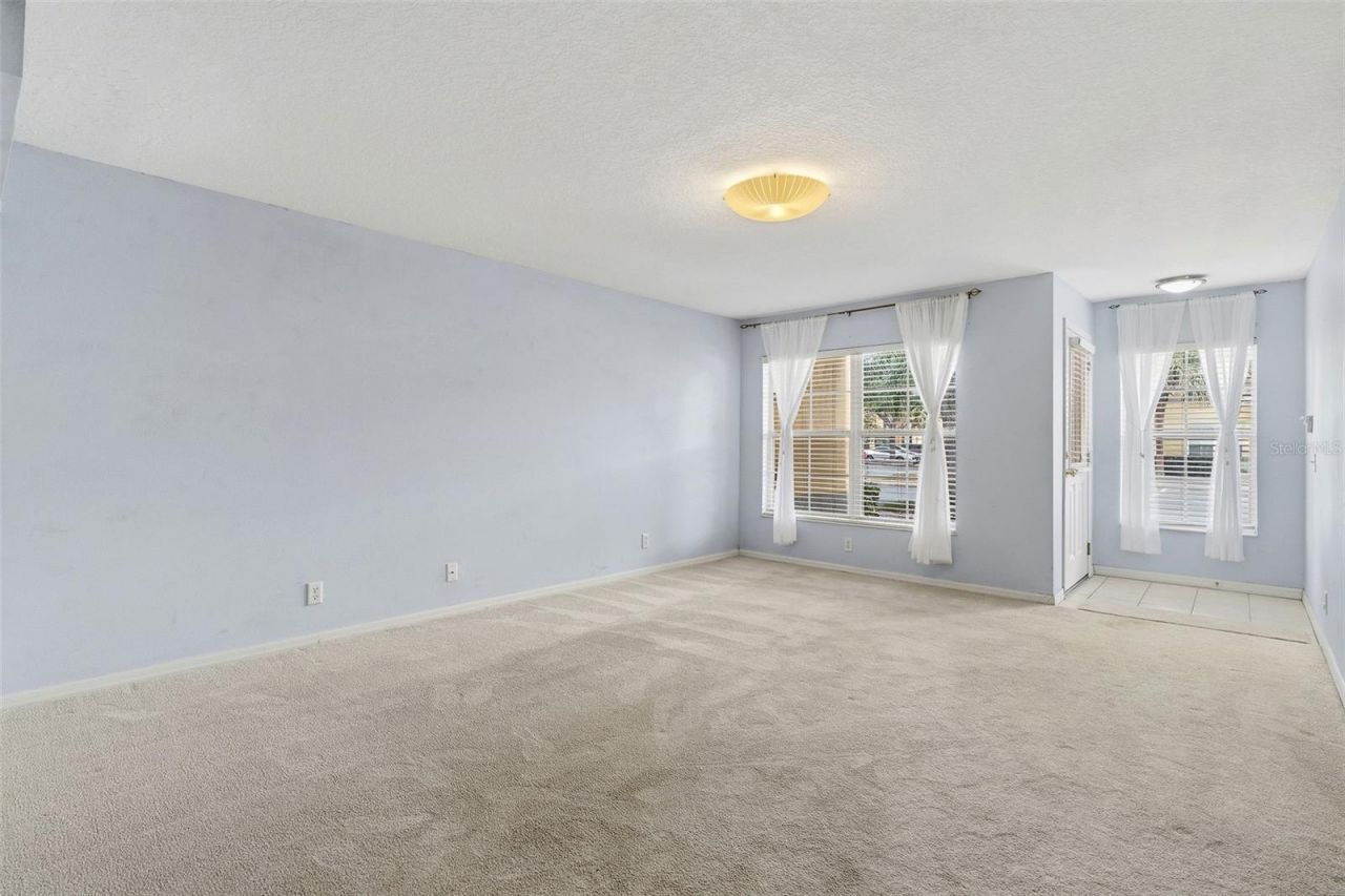 170 Coquina Bay Drive , Saint Petersburg, FL 33705 Photo