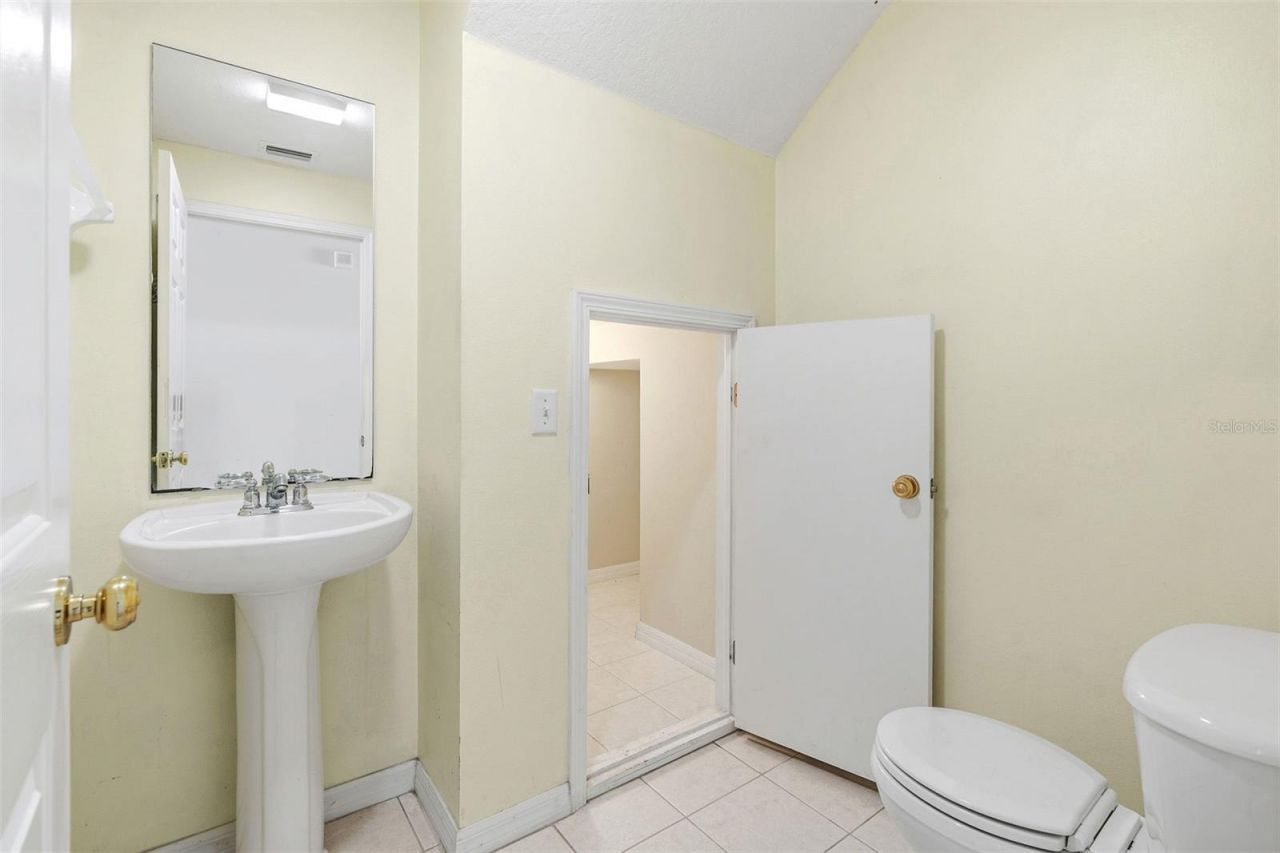 170 Coquina Bay Drive , Saint Petersburg, FL 33705 Photo