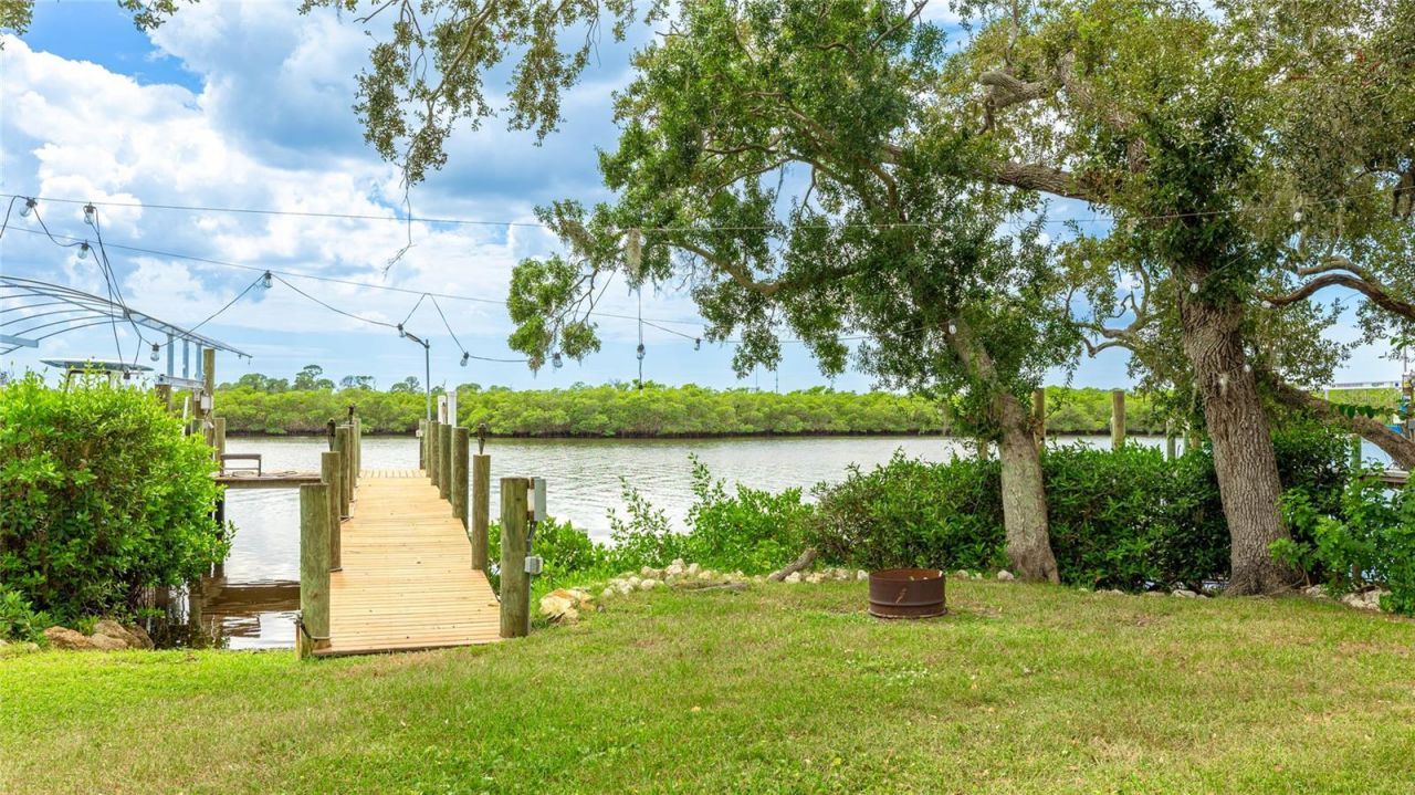 4304 14th Avenue E, Bradenton, FL 34208 Photo