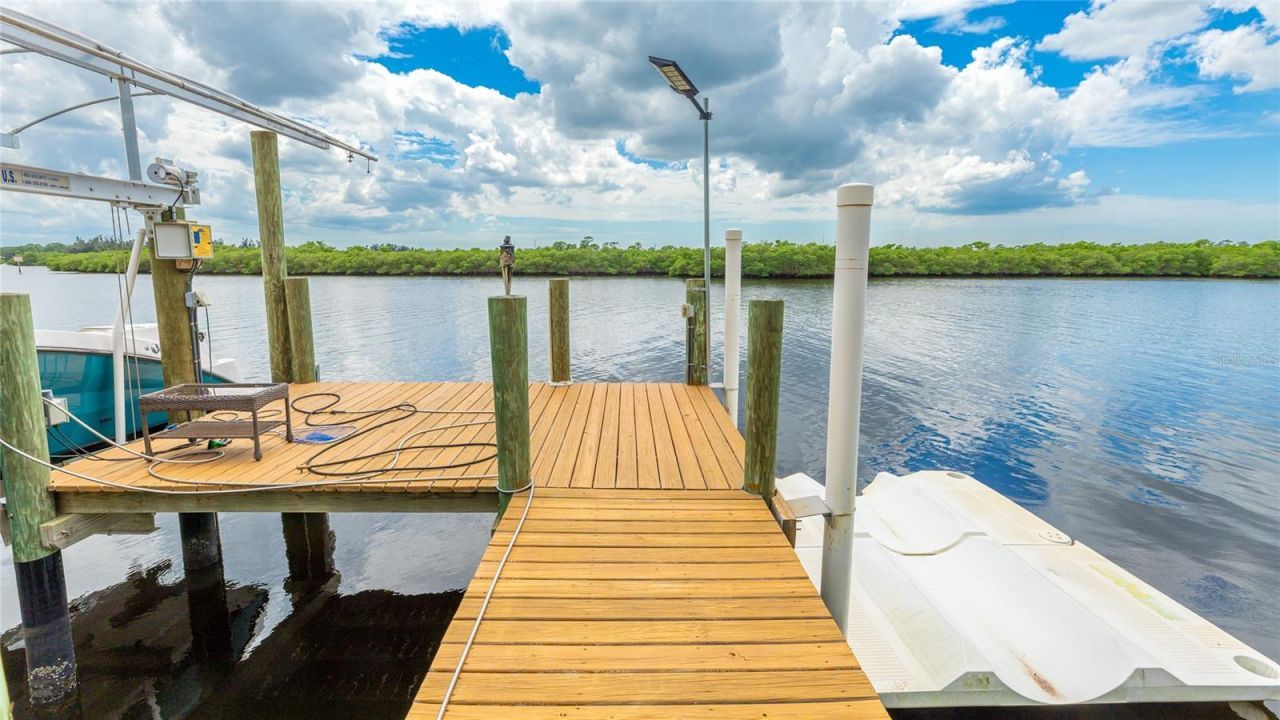 4304 14th Avenue E, Bradenton, FL 34208 Photo
