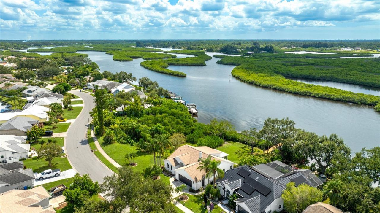 4304 14th Avenue E, Bradenton, FL 34208 Photo