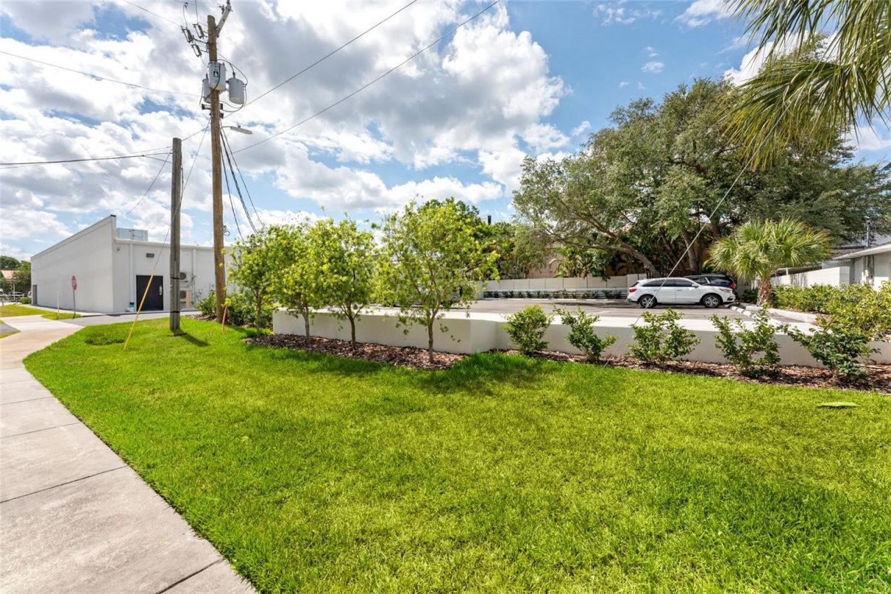 418 N Dale Mabry Highway , Tampa, FL 33609 Photo