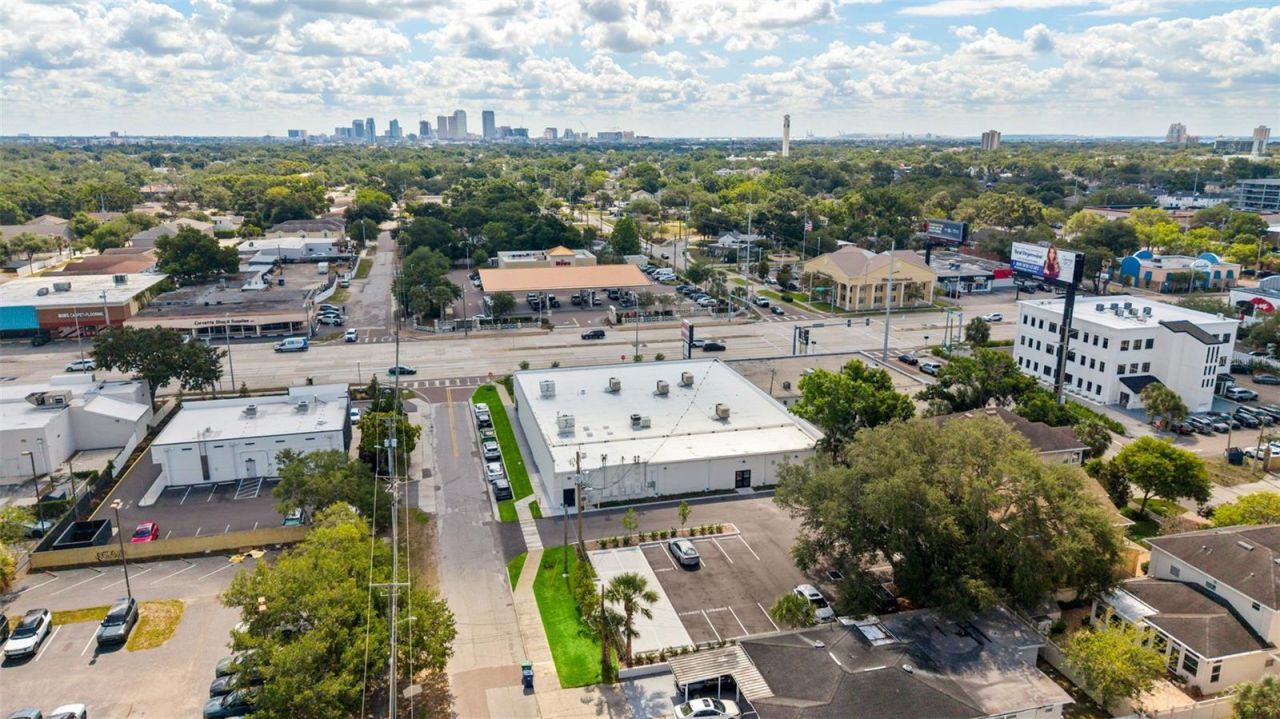 418 N Dale Mabry Highway , Tampa, FL 33609 Photo