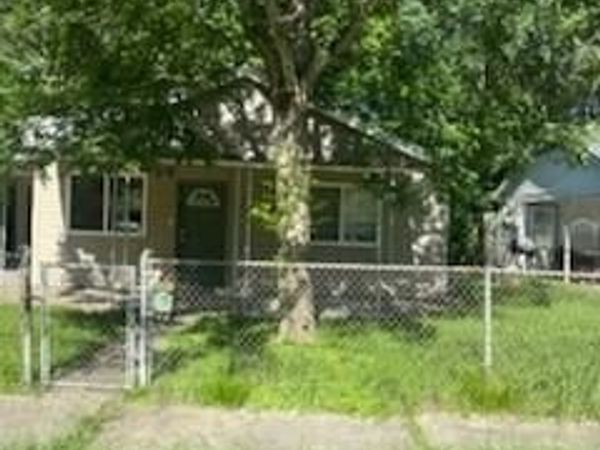 214 N SCANLAN Street , Hammond, LA 70401