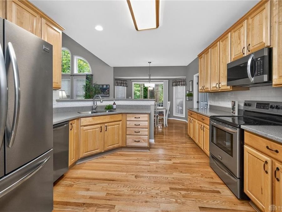 Property Image 8