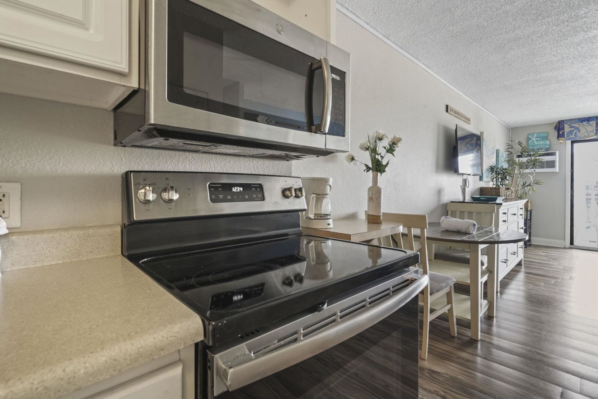 1207 S Ocean Blvd.  Photo 5