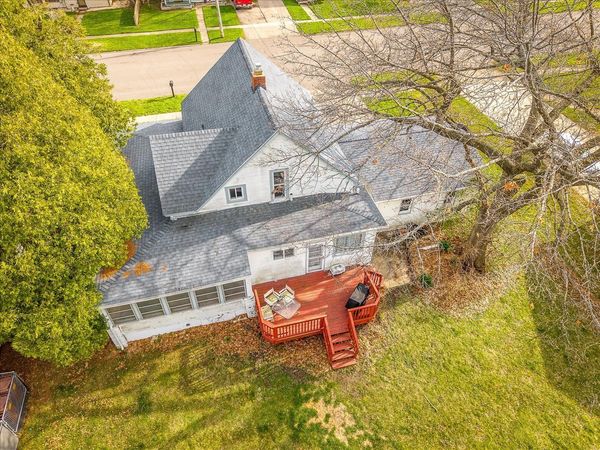 407 W 4th Street , Byron, IL 61010