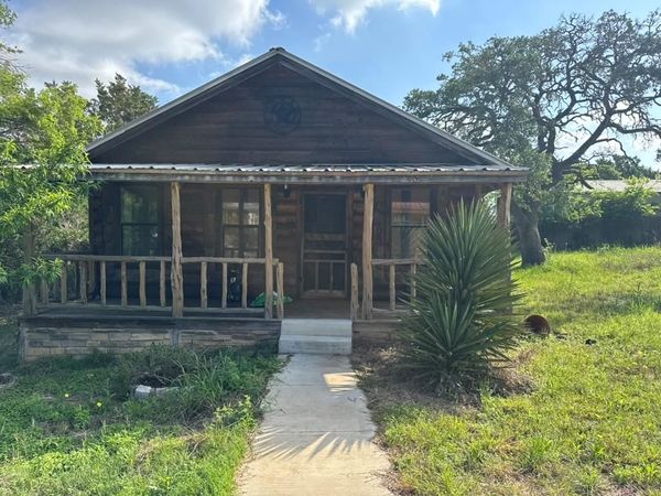 205 A River RD, Liberty Hill, TX 78642