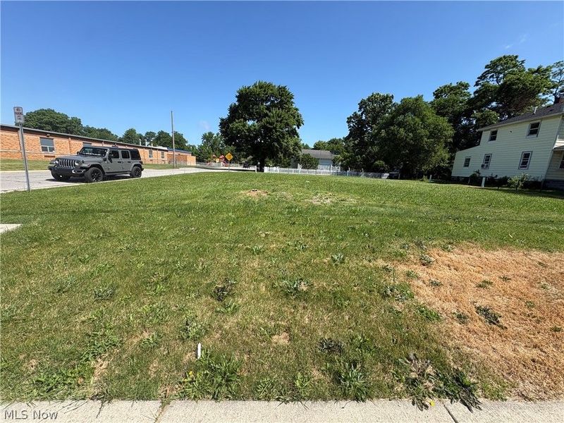 2343 N Ridge Road E, Lorain, OH 44055 Photo 3