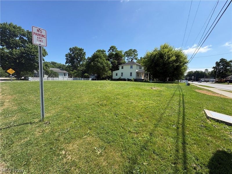 2343 N Ridge Road E, Lorain, OH 44055 Photo 4