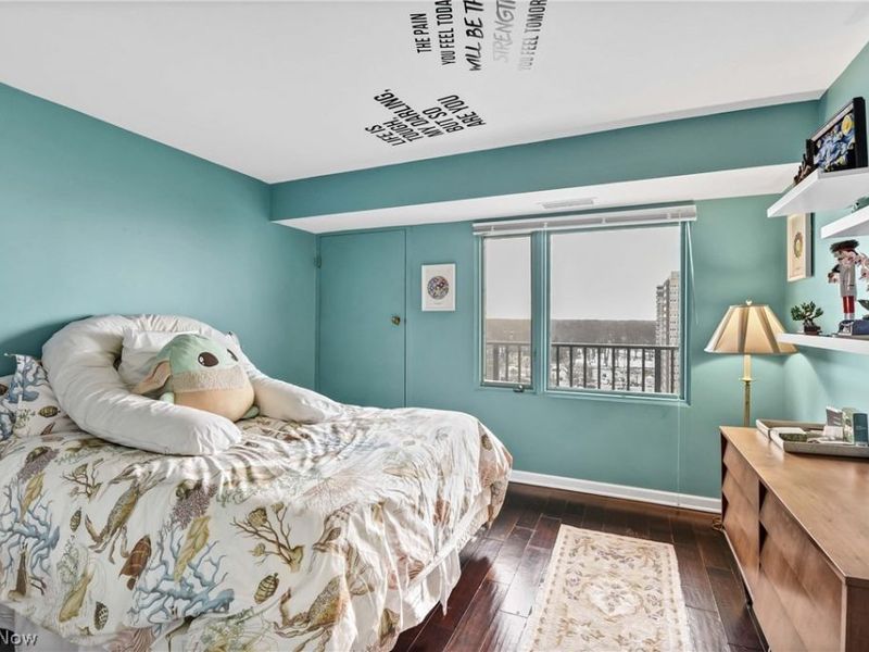 12500 Edgewater Drive , Unit 1202, Lakewood, OH 44107 Photo 16