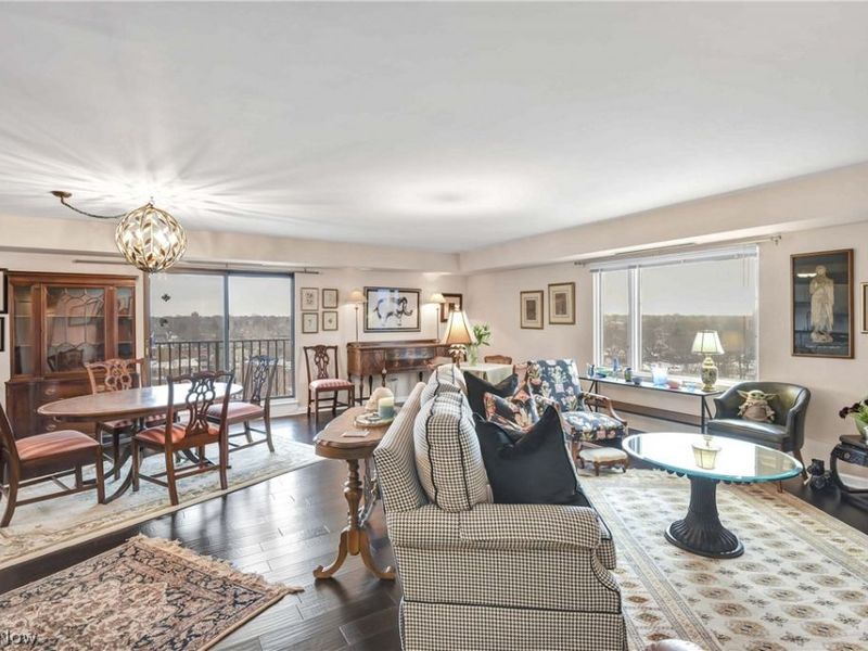 12500 Edgewater Drive , Unit 1202, Lakewood, OH 44107 Photo 2