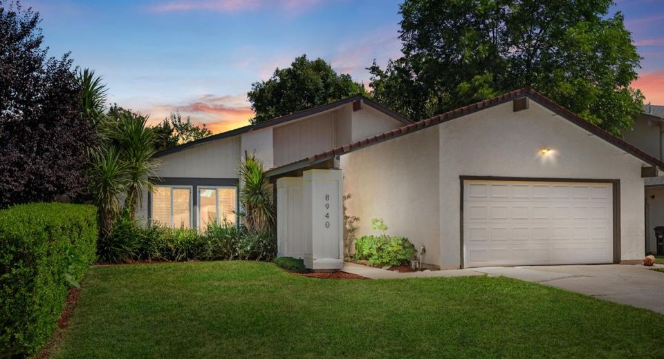 8940 Red Leaf Way, Sacramento, CA 95826 Photo